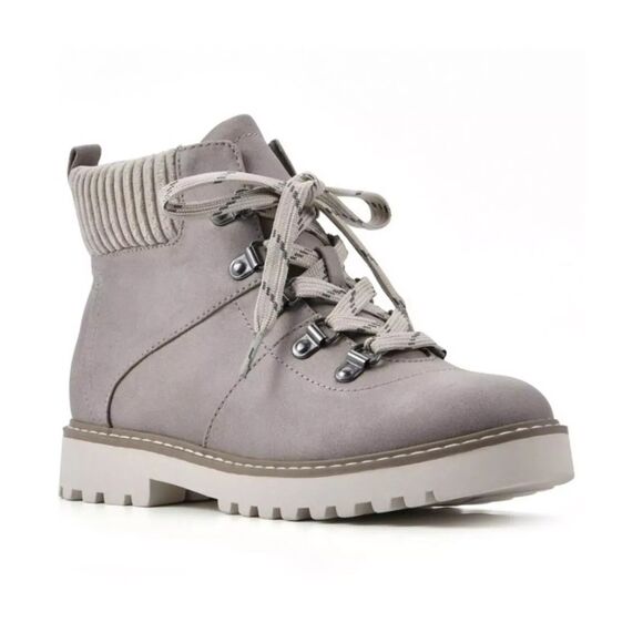 Cliffs By White Mountain Women's Connie Bootie by Cliffs,  Ice Fabric, 6.5M - Picture 1 of 5